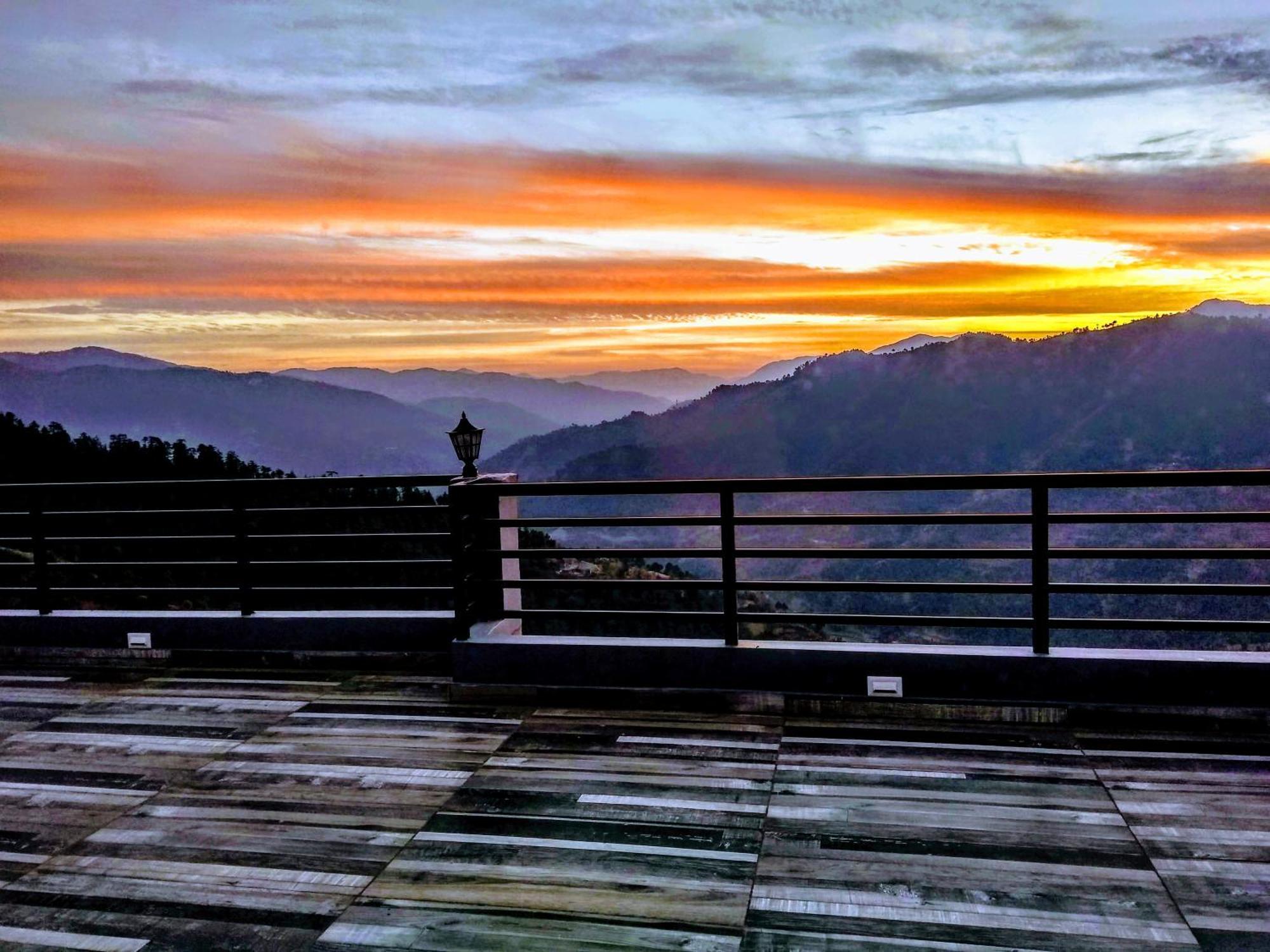 The Getaway Bed & Breakfast Shimla Bagian luar foto